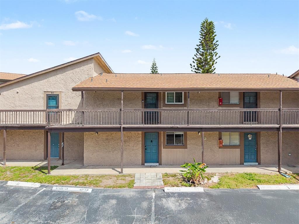 6314 NEWTOWN CIRCLE UNIT 14 A2 TAMPA, FL 33615