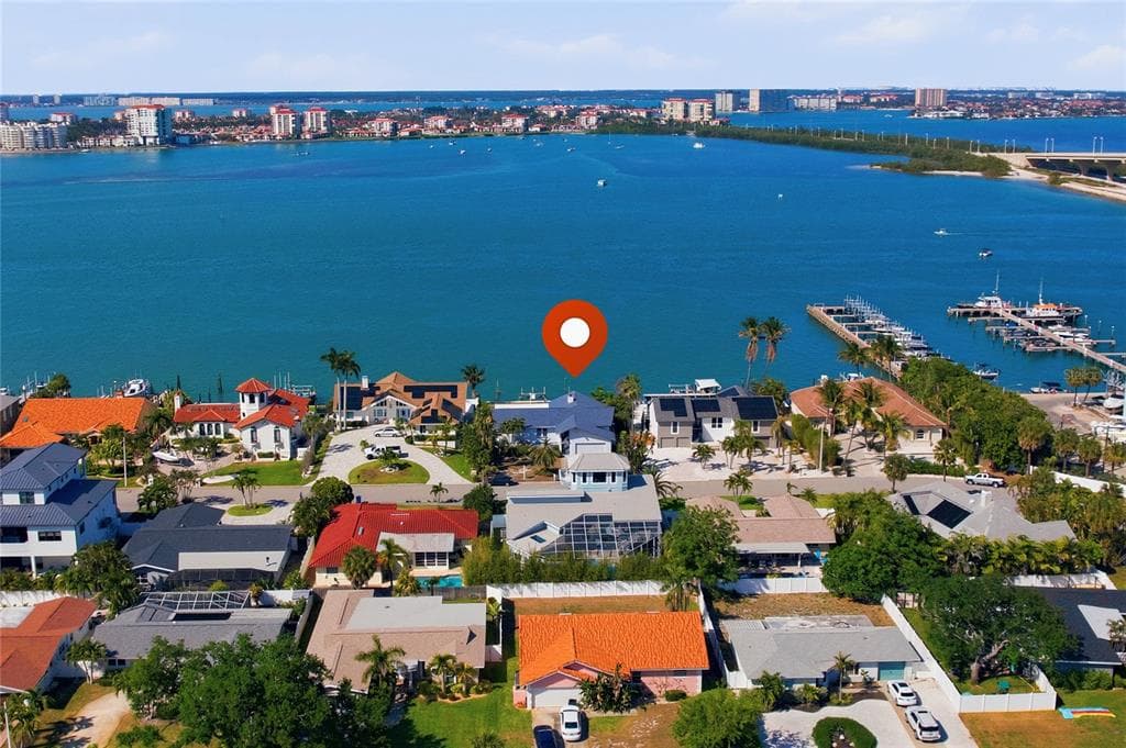 155 1ST STREET W TIERRA VERDE, FL 33715