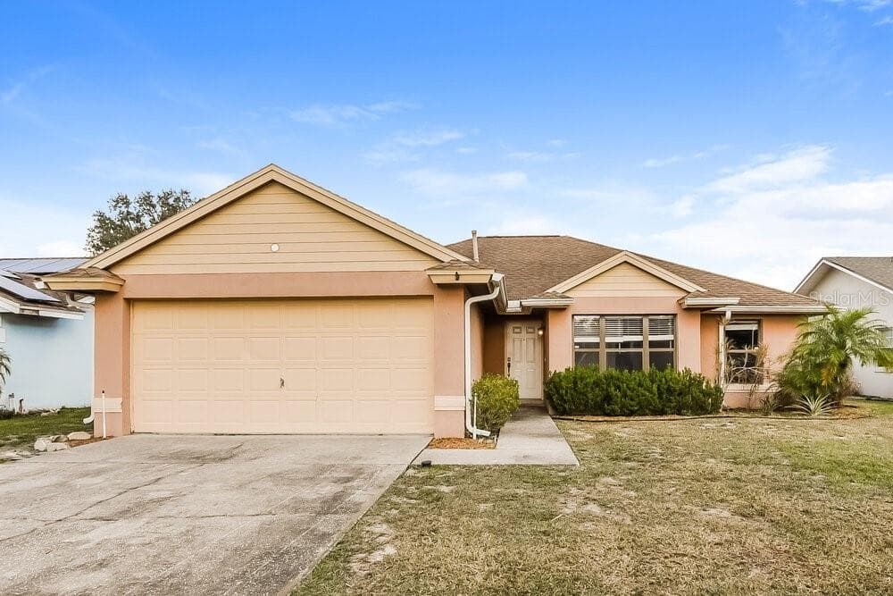 92 LAKE DAISY BOULEVARD WINTER HAVEN, FL 33884