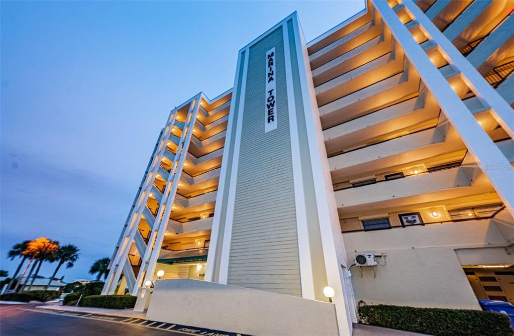 2530 GARY CIRCLE UNIT 802