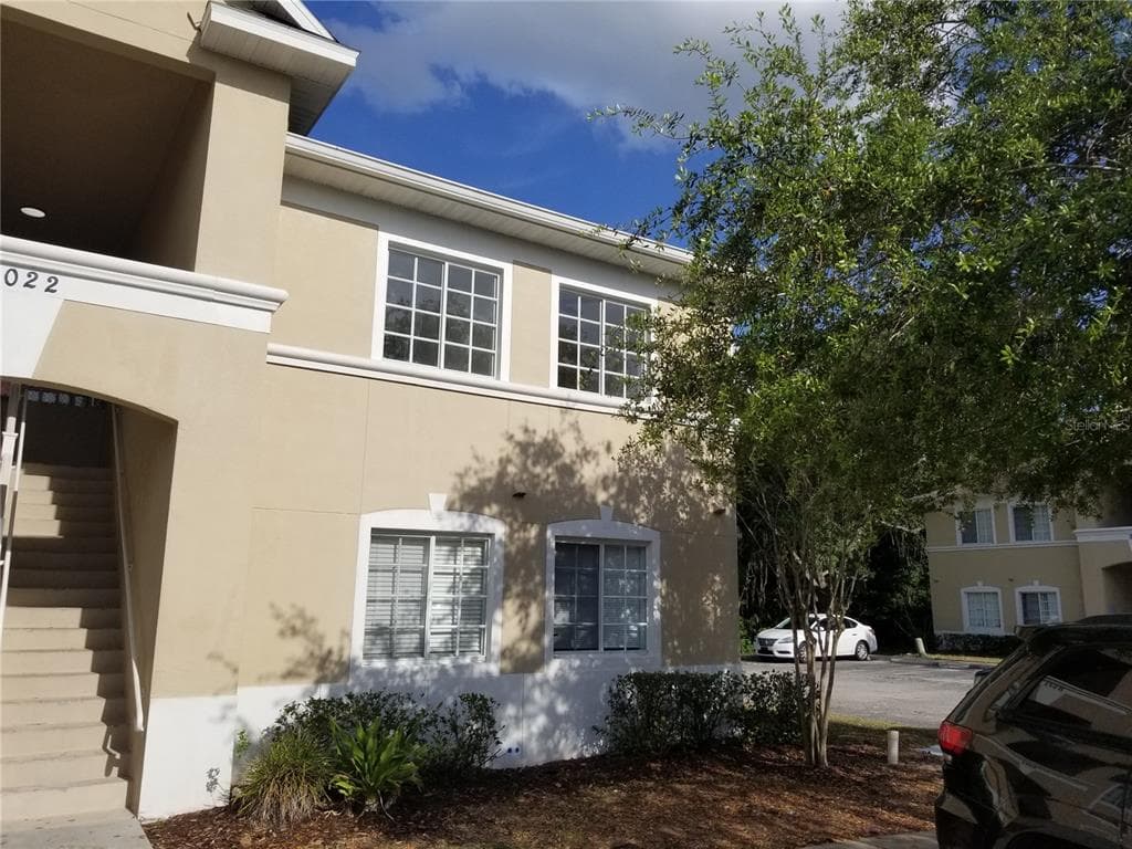 6022 PORTSDALE PLACE UNIT 202 RIVERVIEW, FL 33578