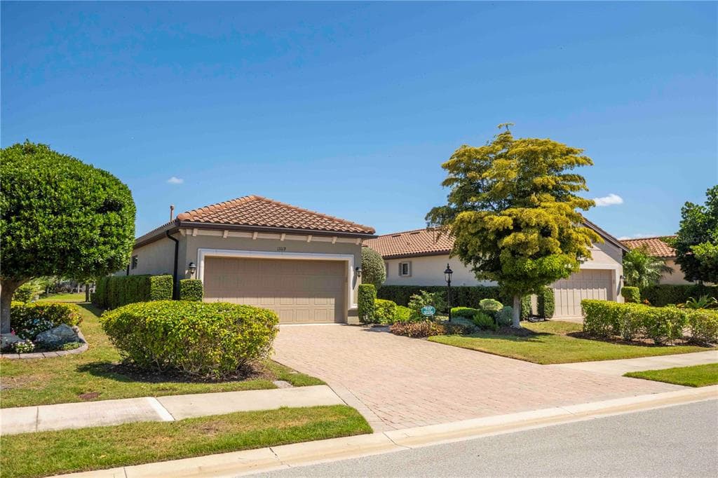 13119 PRIMA DRIVE LAKEWOOD RANCH, FL 34211