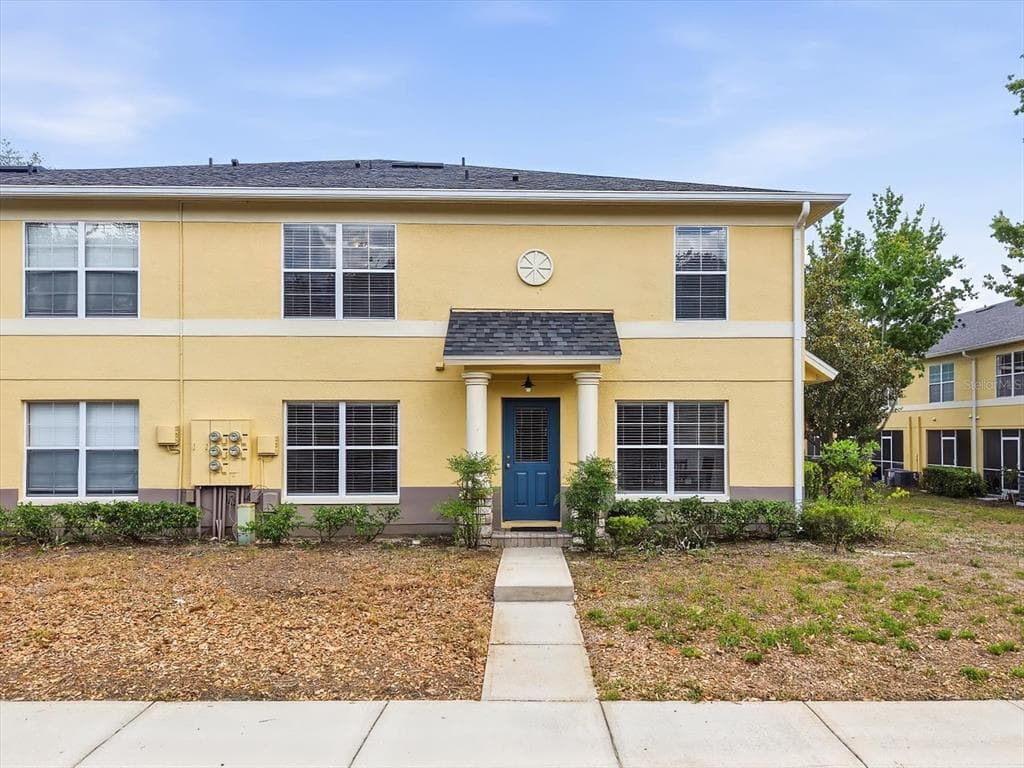 3435 CASTLE STONE COURT VALRICO, FL 33594