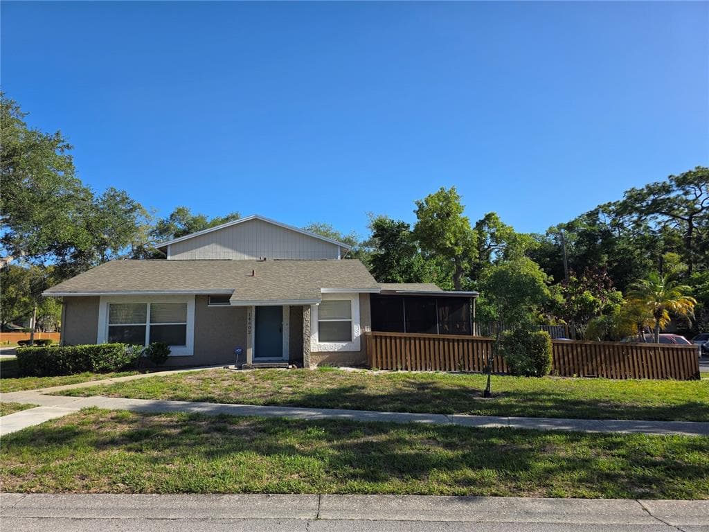 14602 PINE GLEN CIRCLE LUTZ, FL 33559