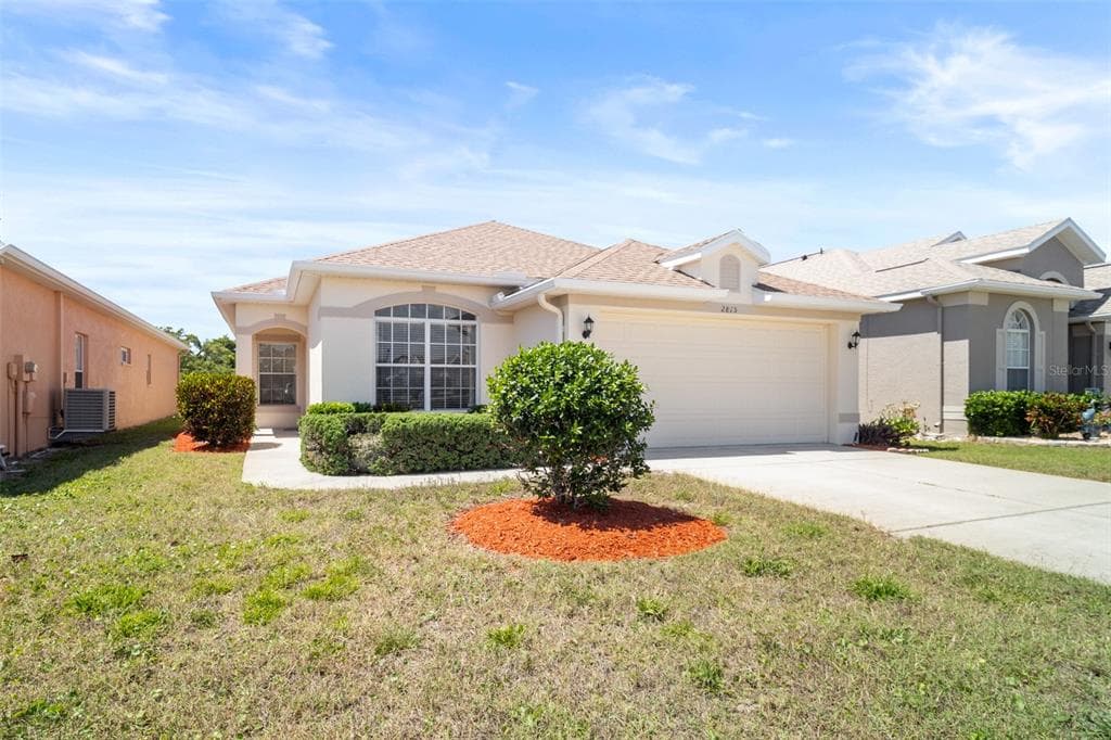 2815 WOOD POINTE DRIVE