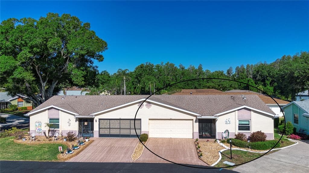 1904 BOSKY COURT SUN CITY CENTER, FL 33573