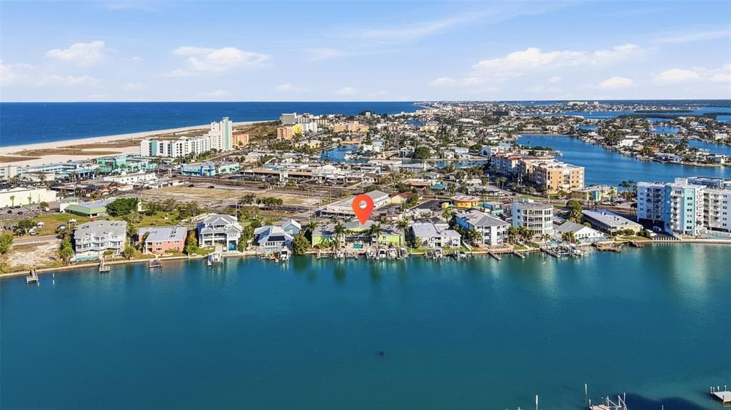 225 104TH AVENUE UNIT 102 TREASURE ISLAND, FL 33706