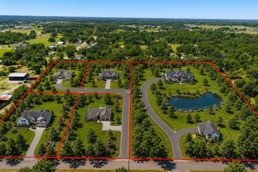 19084 RED BIRD LANE LOT 4 LITHIA, FL 33547