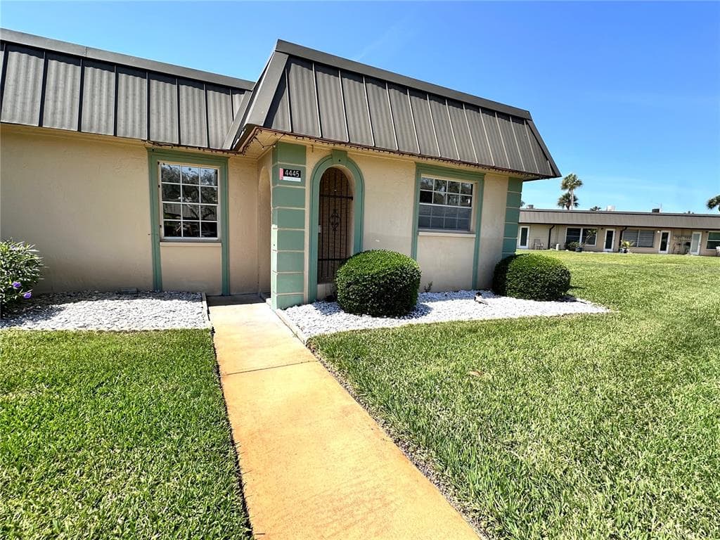 4445 RUSTIC DRIVE NEW PORT RICHEY, FL 34652