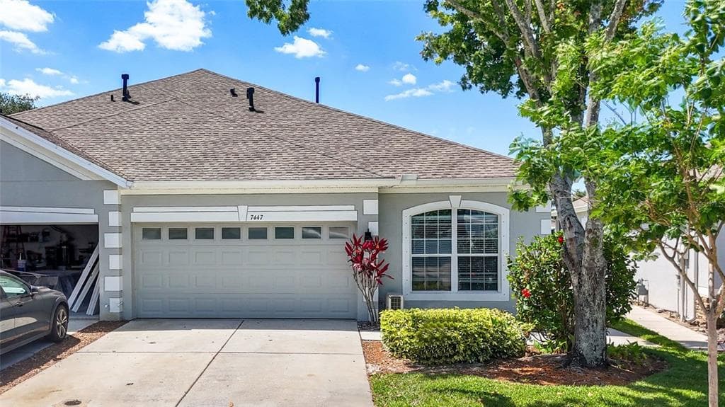 7447 SURREY PINES DRIVE APOLLO BEACH, FL 33572