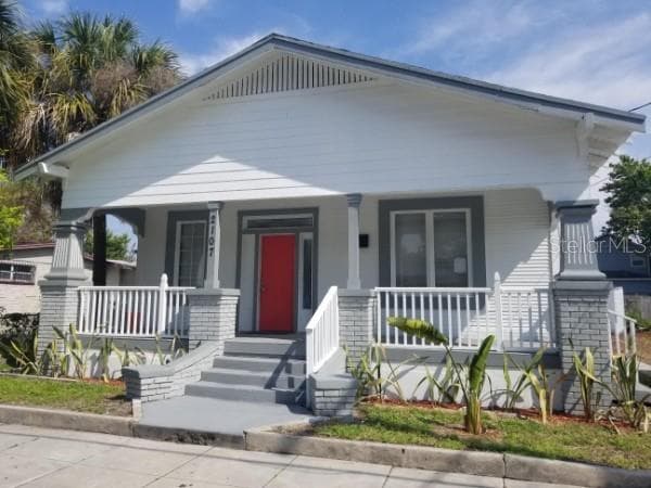 2107 W CHESTNUT STREET TAMPA, FL 33607