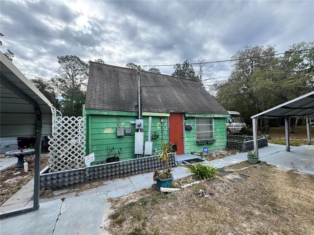 17528 COYOTE ROAD HUDSON, FL 34667