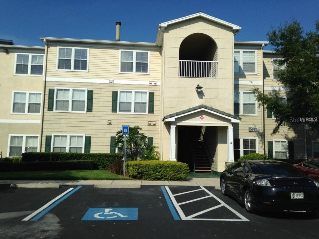 18147 STERLING GATE CIRCLE UNIT 18147