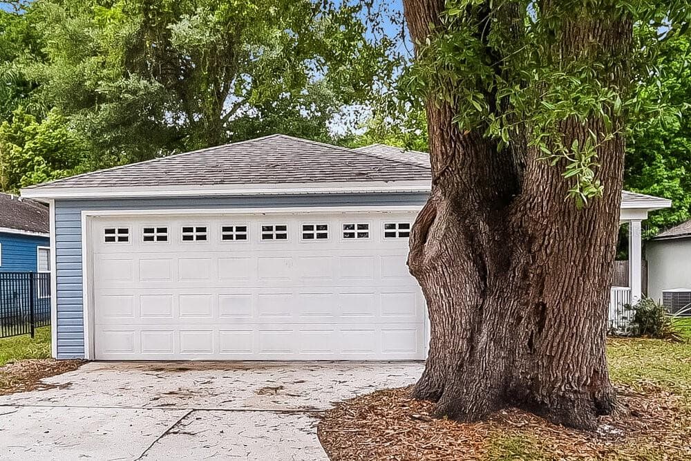 2432 PRINCETON AVENUE SANFORD, FL 32771