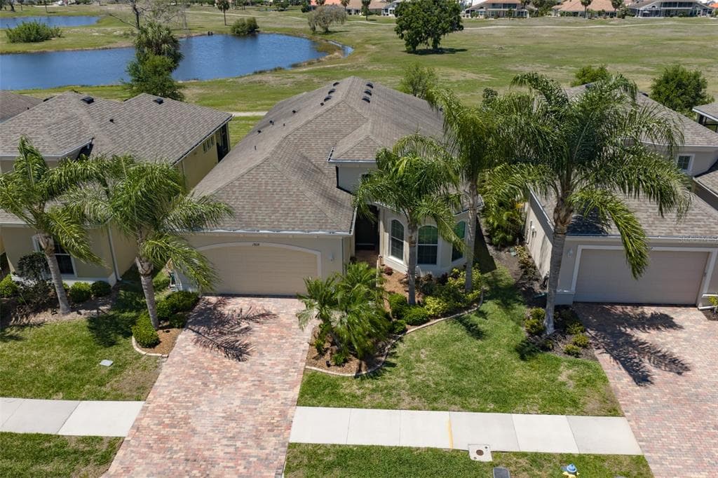 1809 PACIFIC DUNES DRIVE