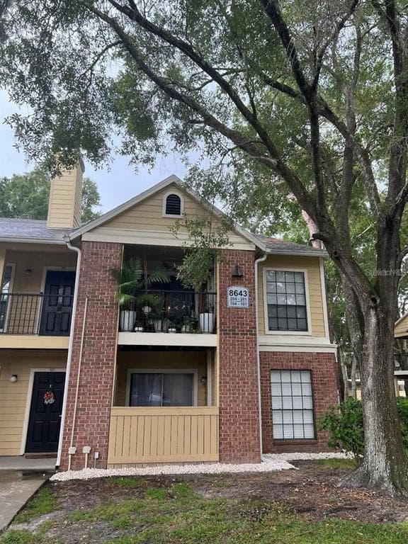 8643 MALLARD RESERVE DRIVE UNIT 202 TAMPA, FL 33614