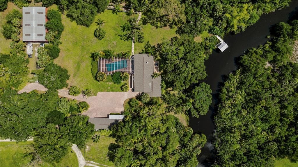 18220 ELMWOOD DRIVE ALVA, FL 33920