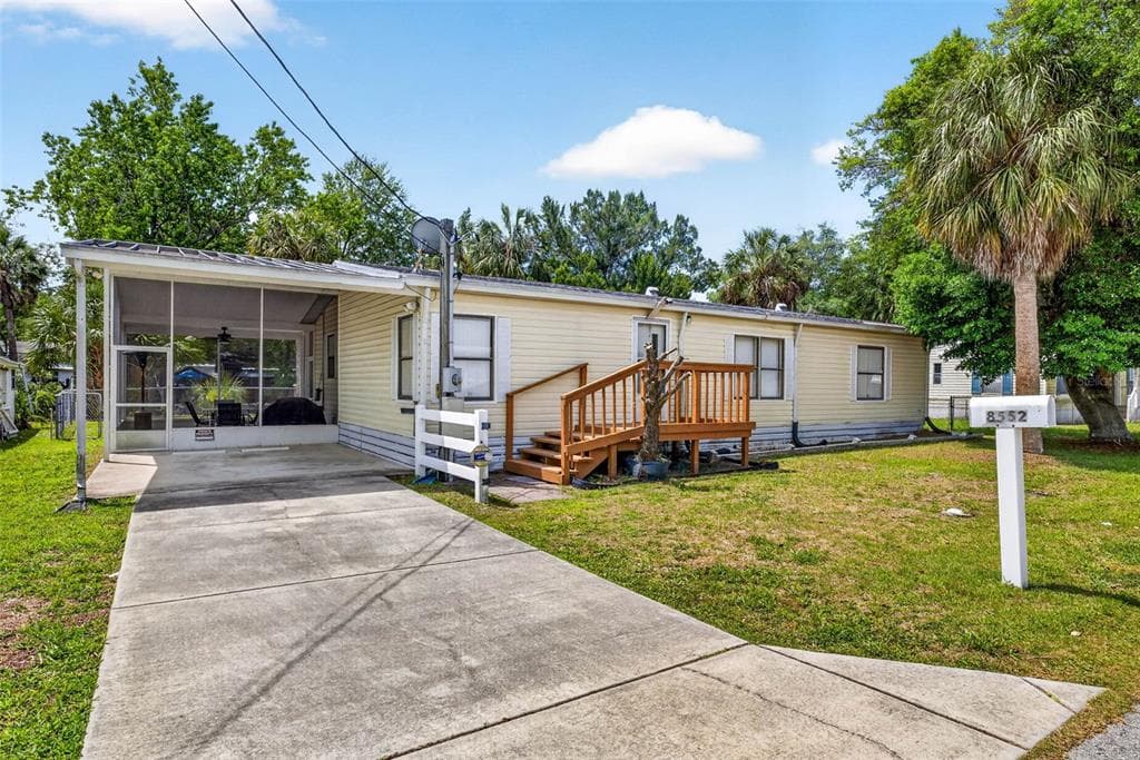 8552 W PEACOCK COURT HOMOSASSA, FL 34448