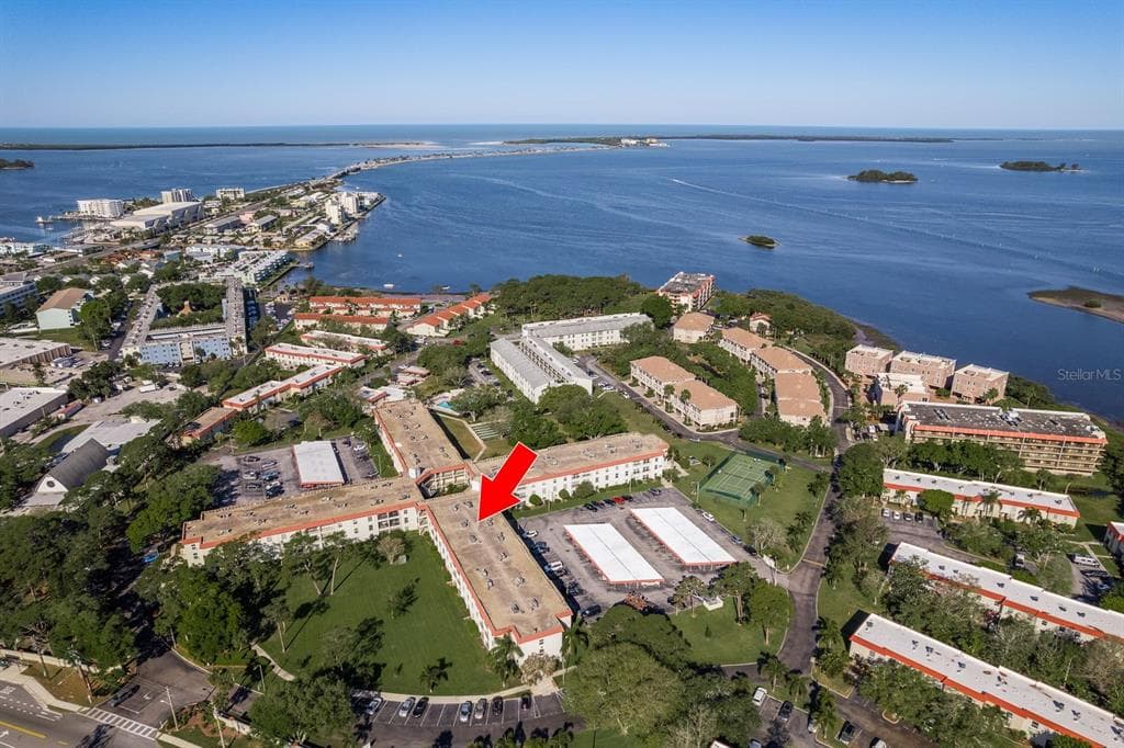 2700 BAYSHORE BOULEVARD UNIT 3201 DUNEDIN, FL 34698