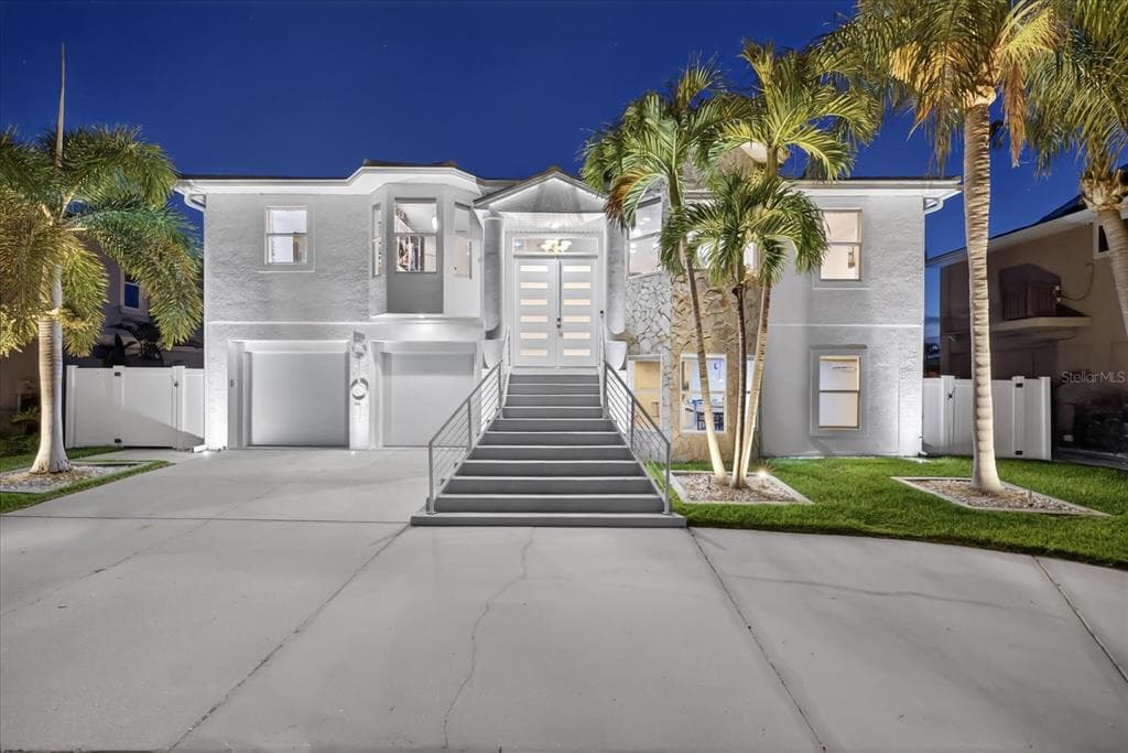 5101 SOUTH SHORE DRIVE NEW PORT RICHEY, FL 34652