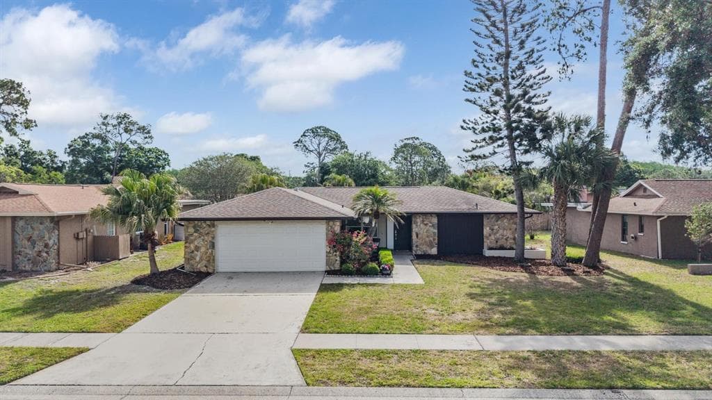3643 FAIRWAY FOREST CIRCLE PALM HARBOR, FL 34685