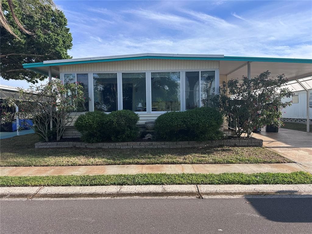 1100 BELCHER ROAD S UNIT 304 LARGO, FL 33771