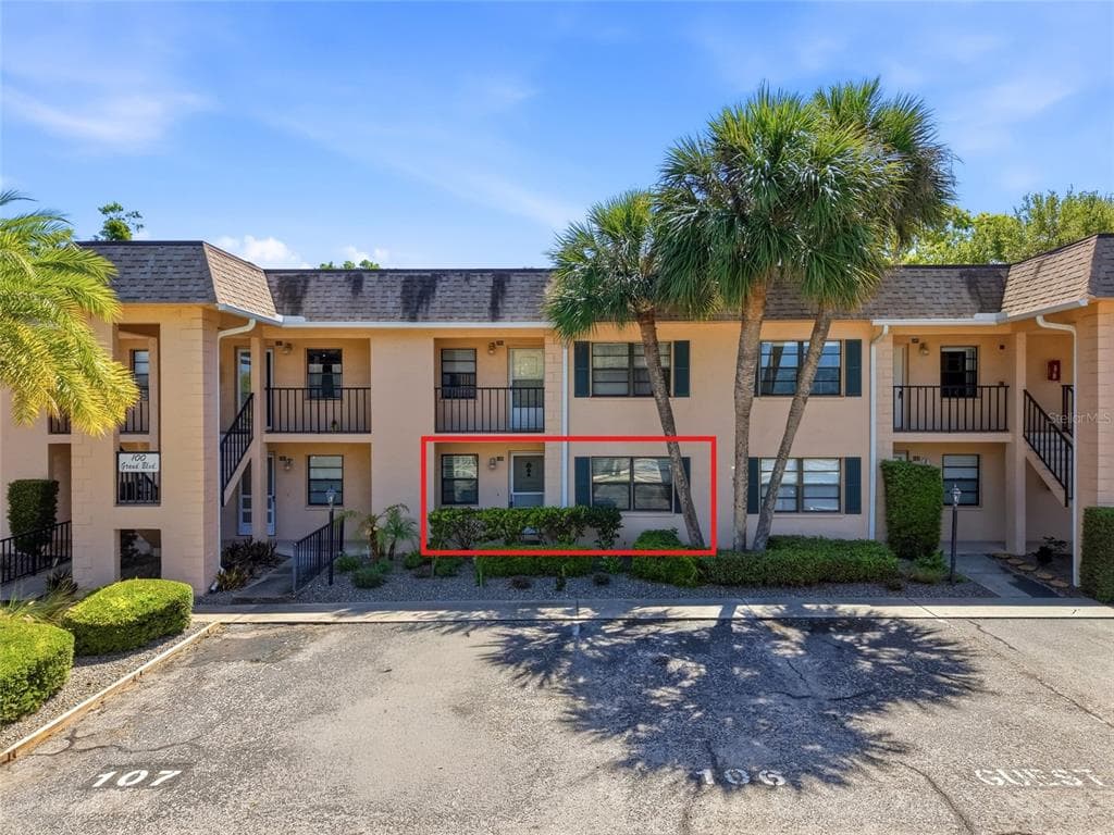100 GRAND BOULEVARD UNIT 106 TARPON SPRINGS, FL 34689