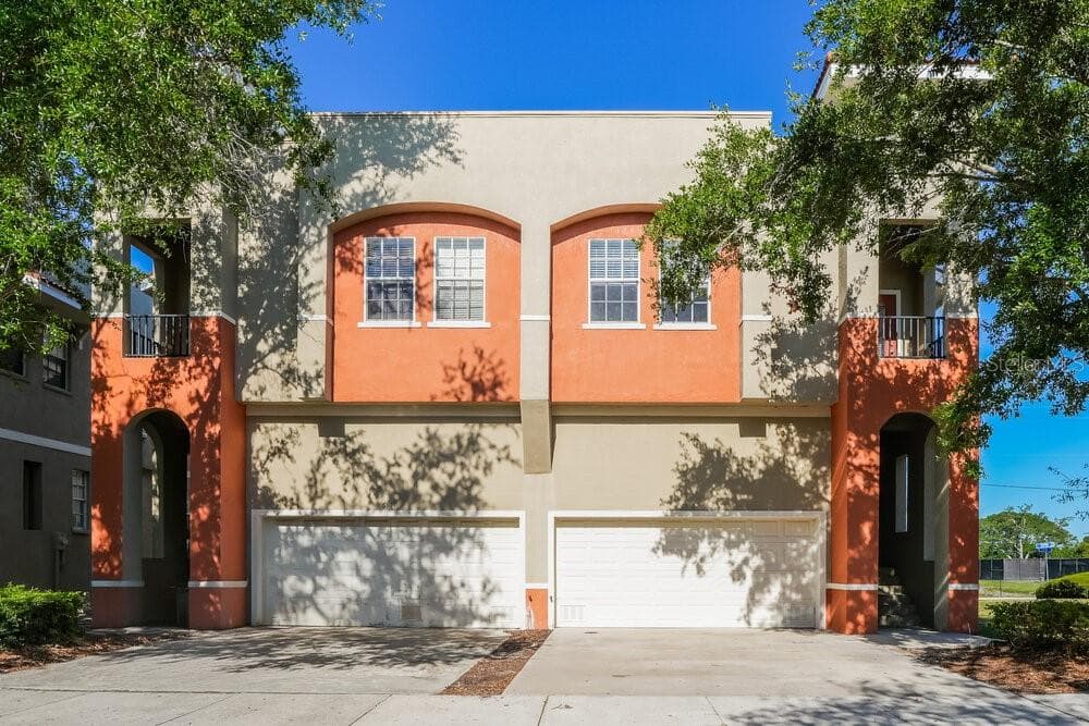 6516 QUIET POOL COURT APOLLO BEACH, FL 33572