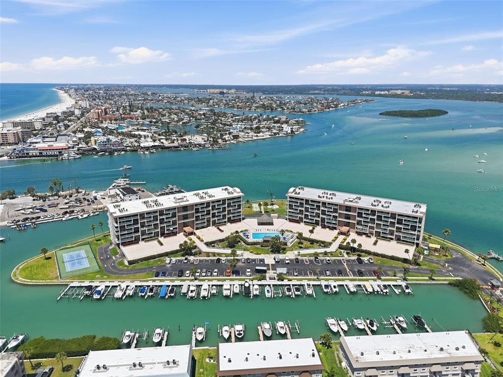 1 KEY CAPRI UNIT 608W TREASURE ISLAND, FL 33706