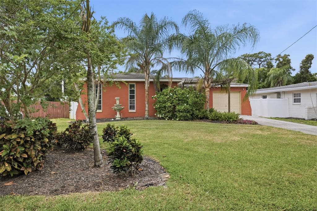 51 CYPRESS DRIVE