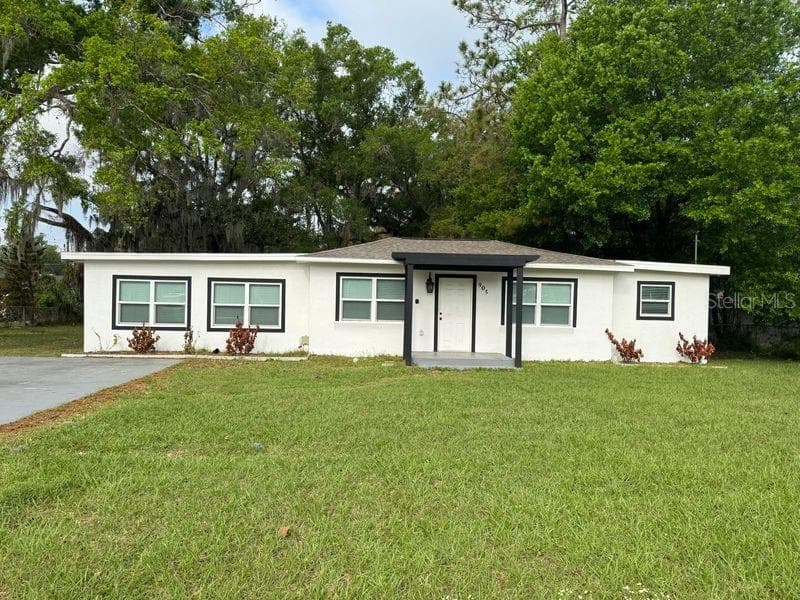 905 CENTER STREET PLANT CITY, FL 33563