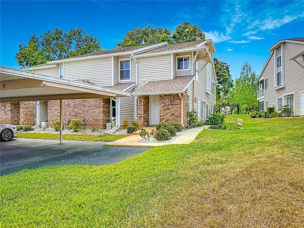 12405 EAGLESWOOD DRIVE UNIT D HUDSON, FL 34667