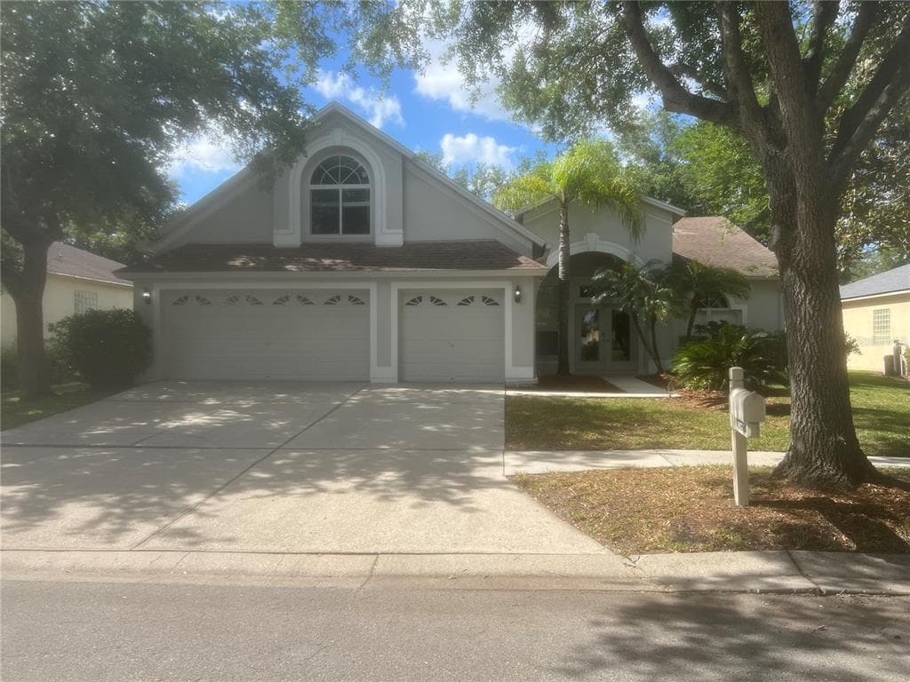 10237 SHADOW BRANCH DRIVE TAMPA, FL 33647