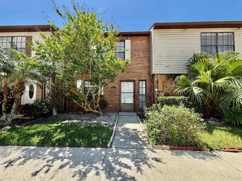 3416 SUNRISE VILLAS COURT N TAMPA, FL 33614