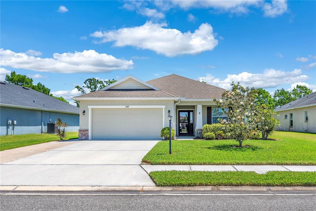 5018 33RD AVENUE E PALMETTO, FL 34221