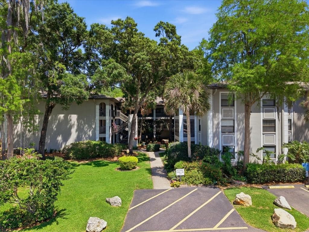 3399 MERMOOR DRIVE UNIT 101 PALM HARBOR, FL 34685