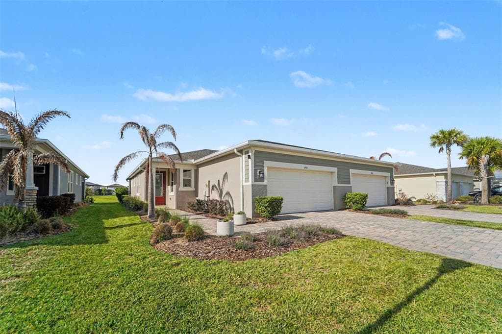 5975 TIMBERDALE AVENUE WESLEY CHAPEL, FL 33545