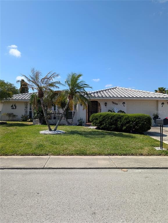 7800 BROOKRIDGE DRIVE PORT RICHEY, FL 34668