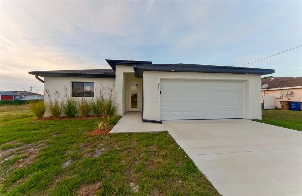 227 PENNFIELD STREET LEHIGH ACRES, FL 33974