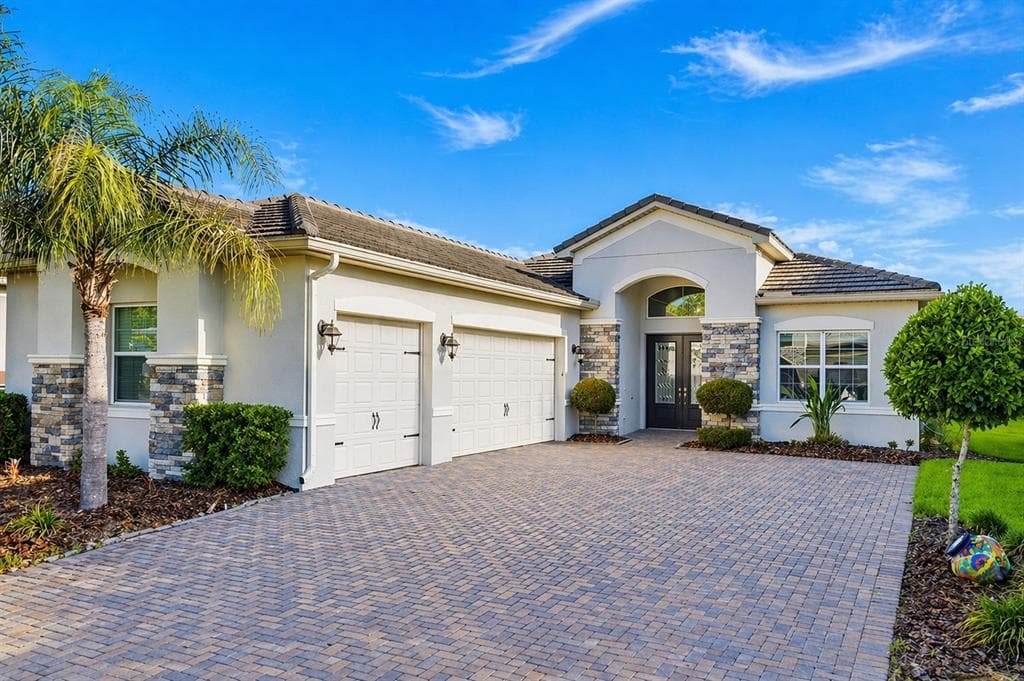 31490 CHESAPEAKE BAY DRIVE WESLEY CHAPEL, FL 33543