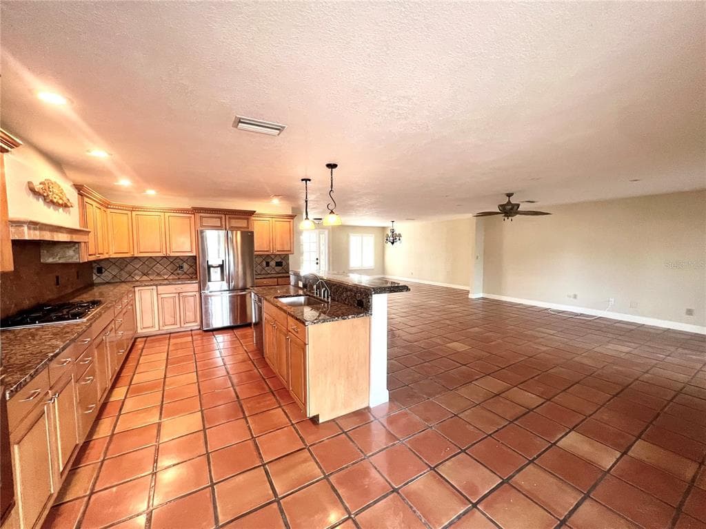 4388 13TH WAY NE ST PETERSBURG, FL 33703