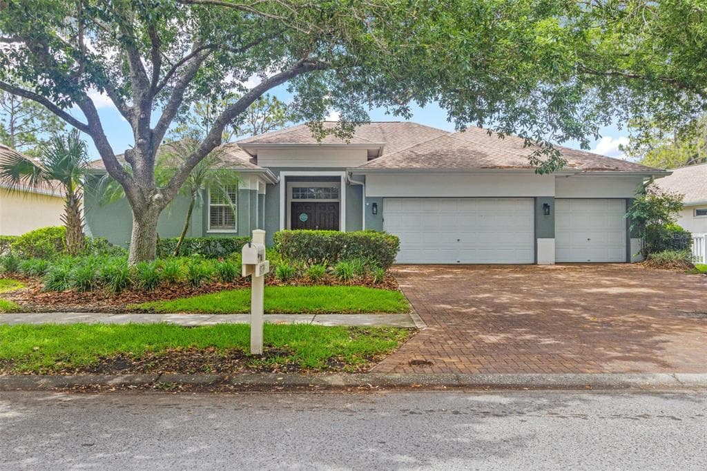 8739 ASHWORTH DRIVE TAMPA, FL 33647