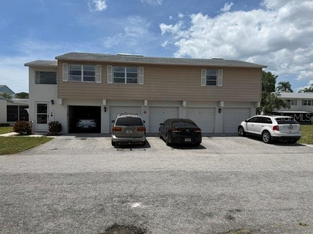 3223 38TH WAY S UNIT F ST PETERSBURG, FL 33711