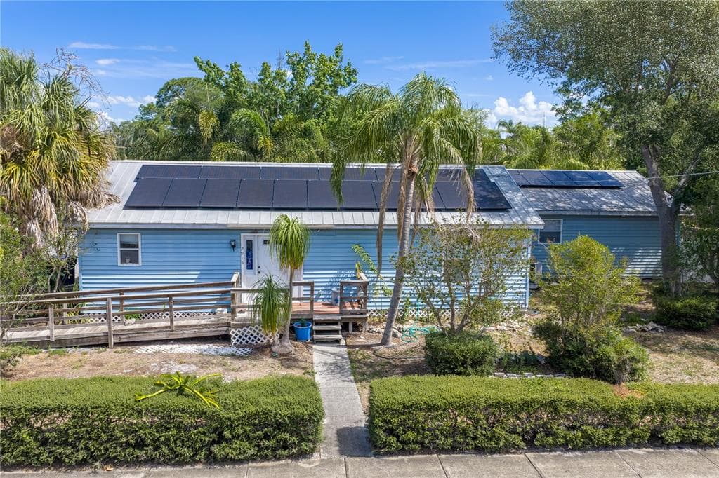 2915 W BALLAST POINT BOULEVARD TAMPA, FL 33611