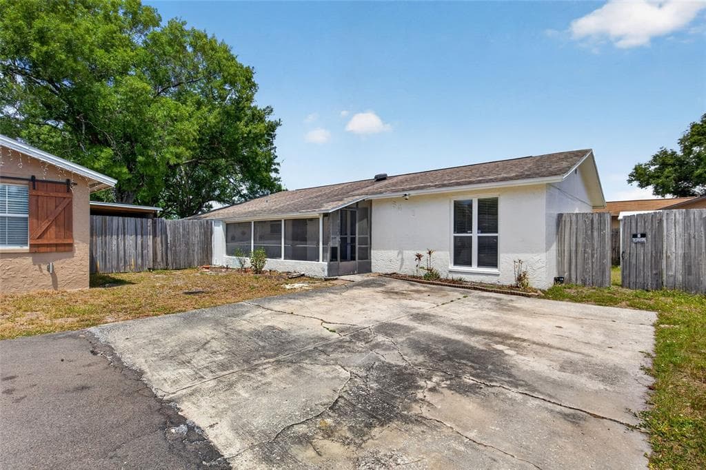 6401 REGATTA COURT