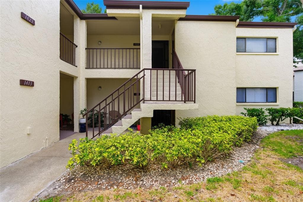 700 STARKEY ROAD UNIT 1414 LARGO, FL 33771