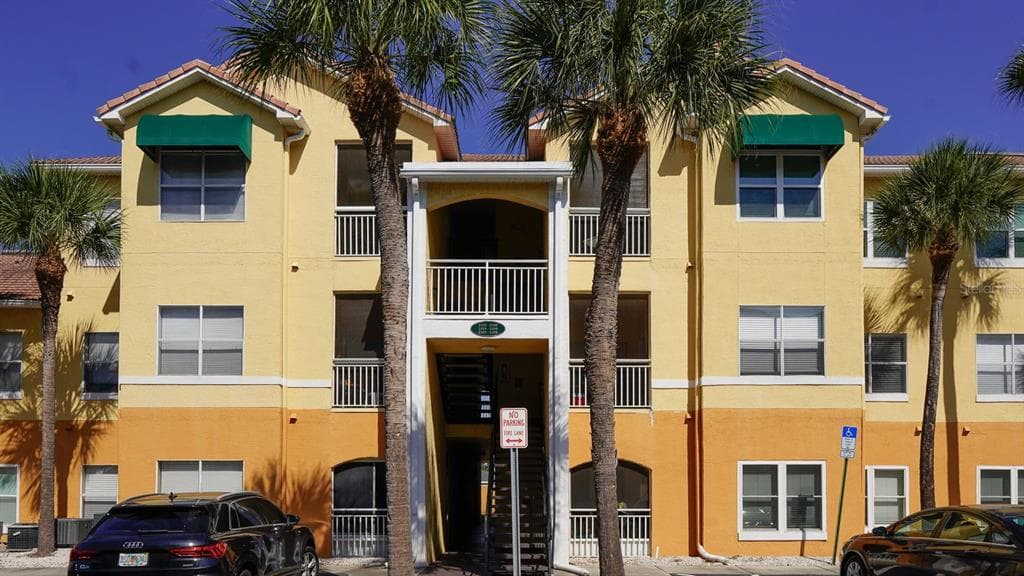 10764 70TH AVENUE UNIT 2208