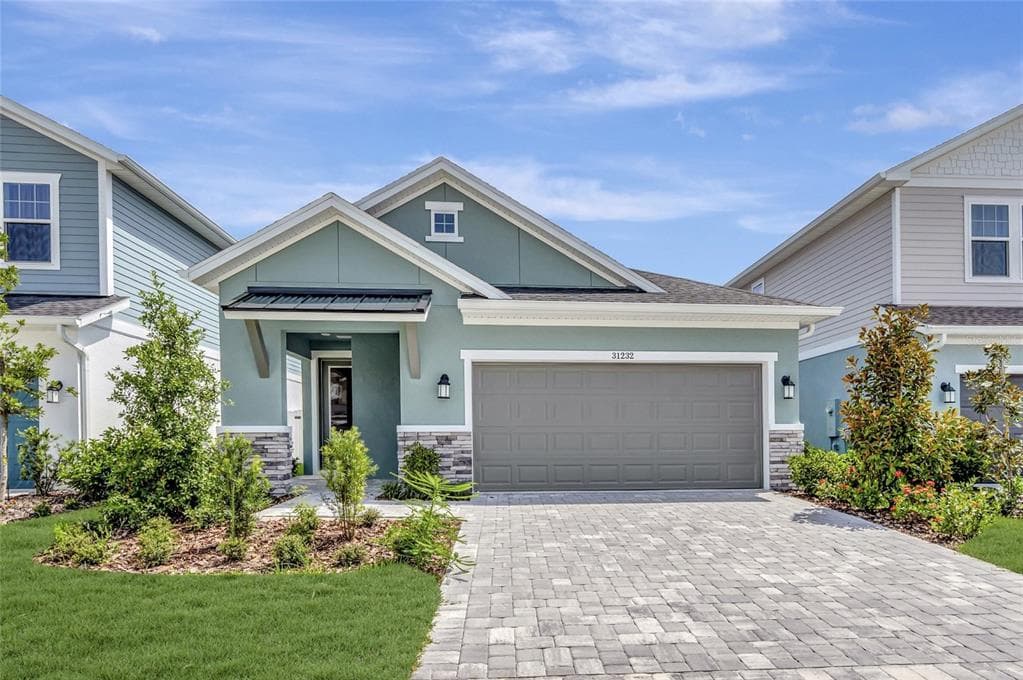 31232 PENDLETON LANDING CIRCLE WESLEY CHAPEL, FL 33545