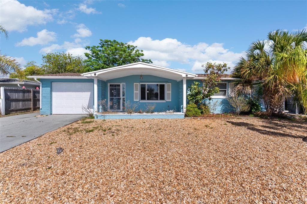 2344 TAHITIAN DRIVE HOLIDAY, FL 34691