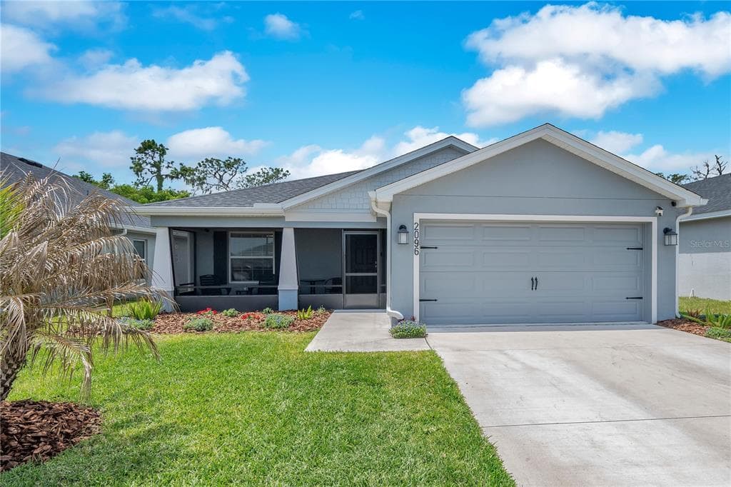 2096 GOLDEN BEAK DRIVE EAGLE LAKE, FL 33839